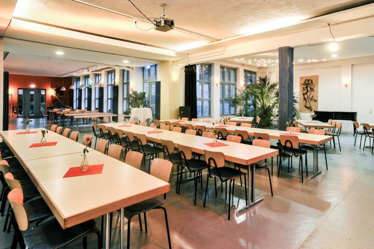 Gaestehaus Abz Stuttgart Estugarda Exterior foto